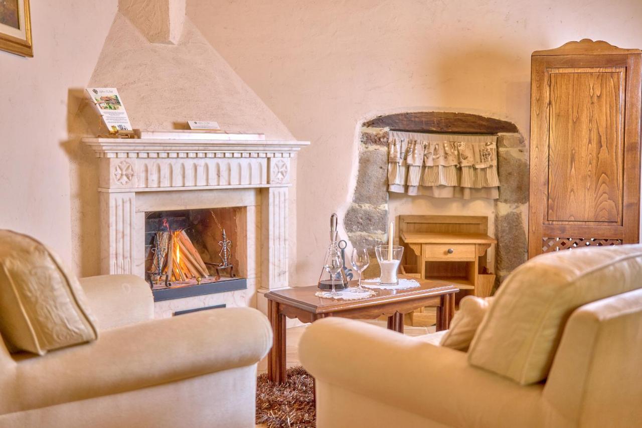 Agriturismo Selvella ラディコーファニ エクステリア 写真
