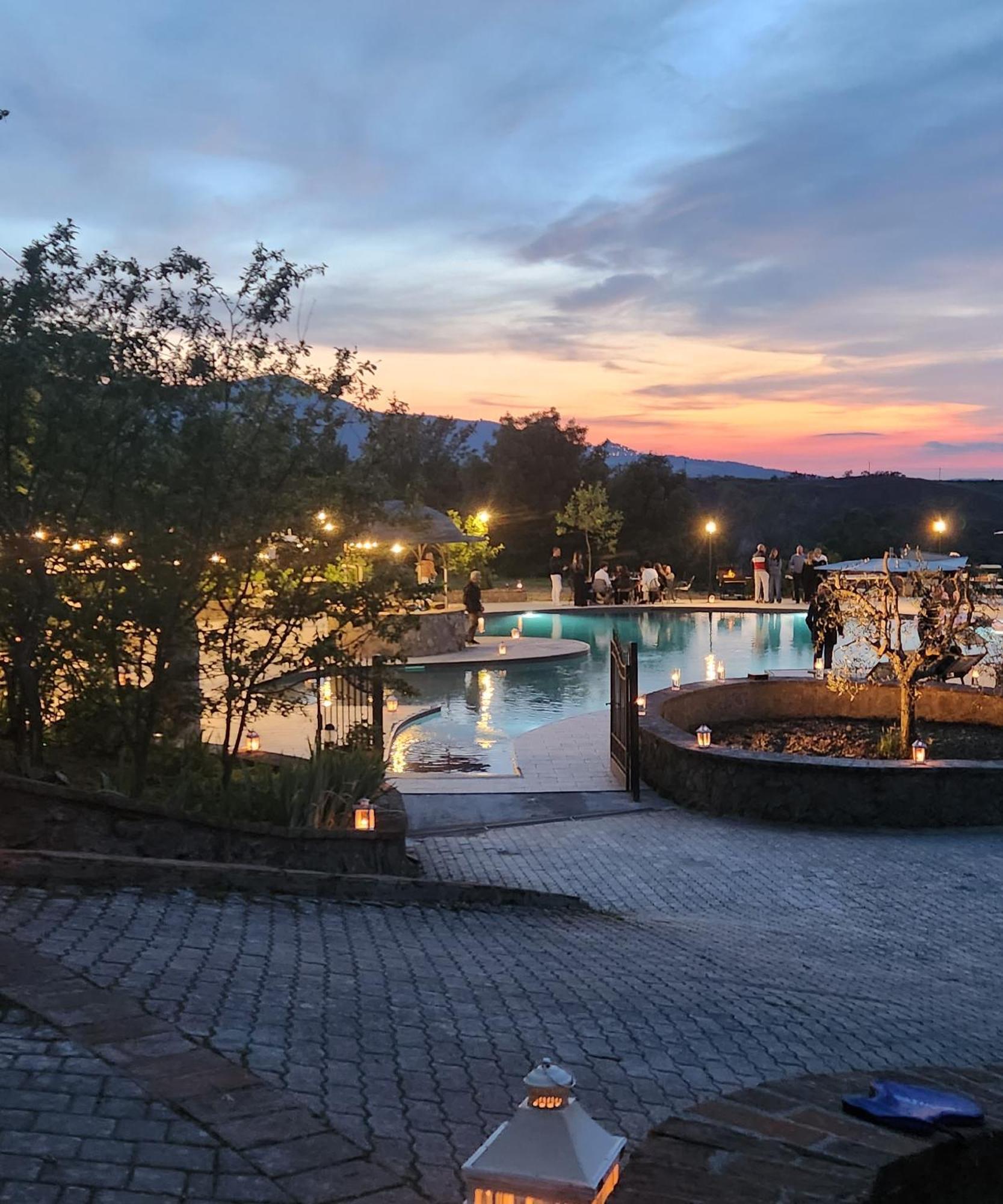 Agriturismo Selvella ラディコーファニ エクステリア 写真