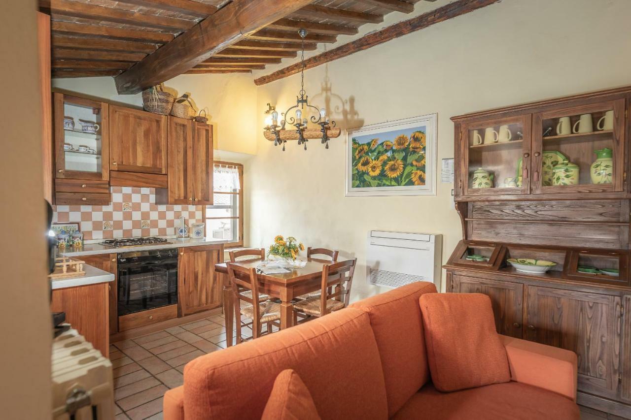 Agriturismo Selvella ラディコーファニ エクステリア 写真